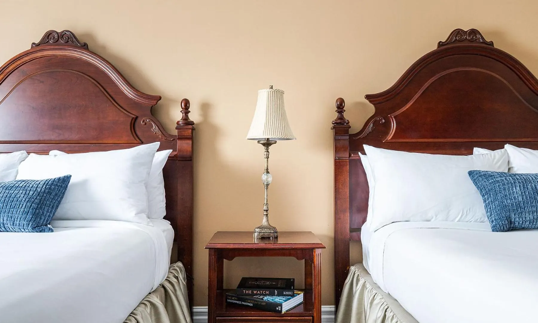 Old Stone Inn Boutique Hotel Niagara Falls